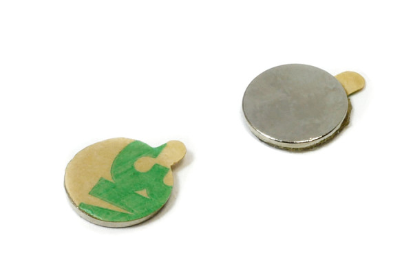 Kotoučové magnety, 9,5 x 0,75 mm, samolepicí